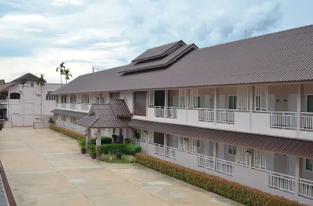 Chiangkham Grand Villa