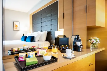 Relais Spa Chessy Val d'Europe Отели рядом с достопримечательностью «Диснейленд Париж»