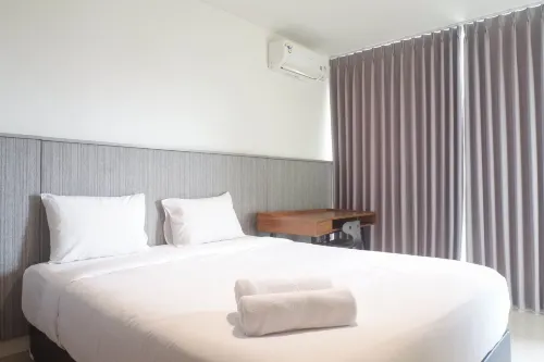 1Br Stunning and Cozy Apartment at Praxis Hotels in Genteng
