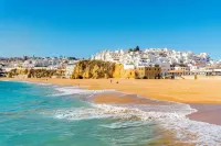 Albufeira Palm Tree With Pool by Homing Hotel a Guia