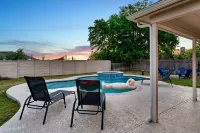 The MAD Hatter - Heated Pool Gameroom & More - Uima-altaat