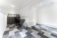 Purley House-Sleeps 8-Near Gatwick-Games Room