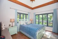 Casa Catarata 3 Bedroom Home by Redawning