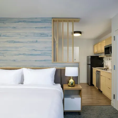 TownePlace Suites by Marriott Montreal Airport