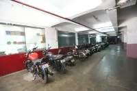 Hotel Radhika Regency - parking