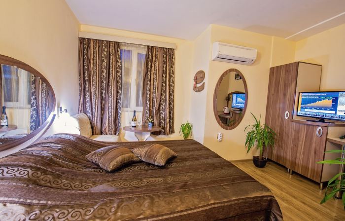 Hotel Color