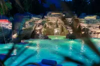 Avaton Luxury Resort - Spa