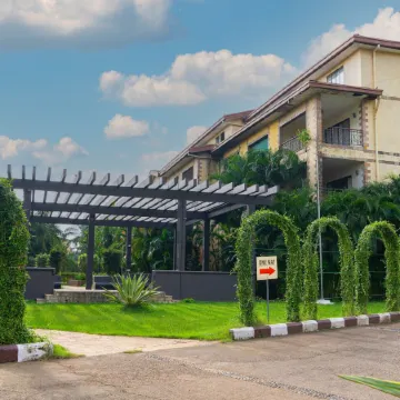 Discover Resorts - Karjat