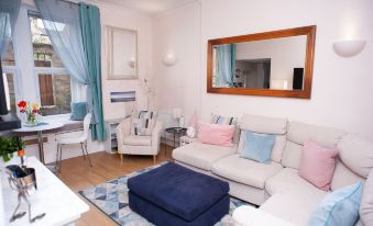 Bees Townhouse- Cupar