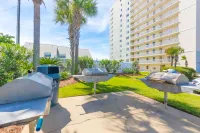 Tradewinds Condos by Hosteeva Hotels in Orange Beach