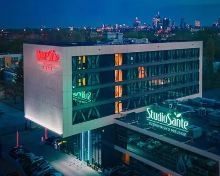 Hotel Sante Отели рядом с достопримечательностью «Multioutlet Sp. z o.o.»