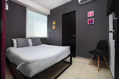 Adhoc Cintermex Hotels near Arena Monterrey