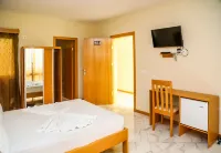 Cruzeiro Guest House Hotels in Сан-Филип