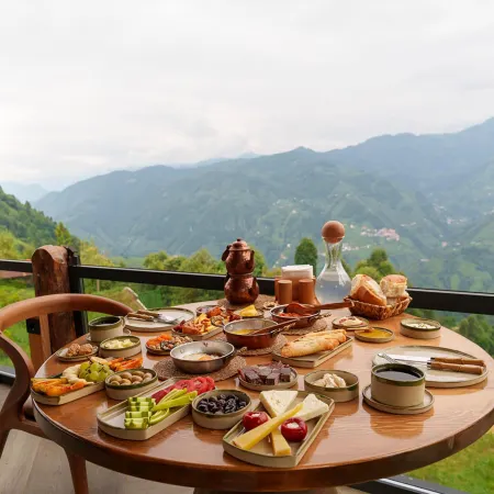 Hobbit Chalet Отели в г. Tophane Mahallesi