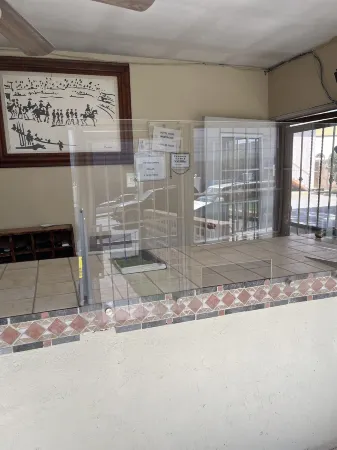 Hotel Regis Consulado Ciudad Juarez.