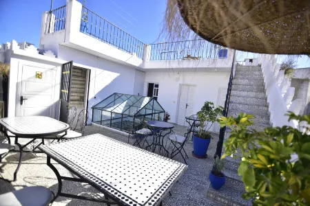 Zoco Riad Отели рядом с достопримечательностью «CTM»