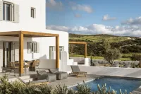 P Square Luxury Villas Naxos