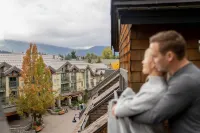 Executive The Inn At Whistler Village & Mountain Side Hotel - Mountain view