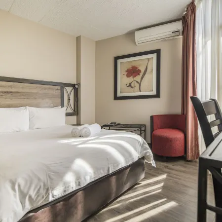 Hotel 224 & Apartments