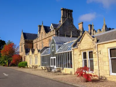 Macdonald Inchyra Hotel and Spa Hotels near The Kelpies