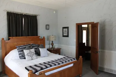 Historical 'Kage House' Short Term Rental located in "Old Town Cape"