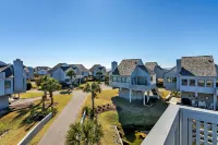 Ocean Views and Upper Balcony Delight - Stunning Coastal Retreat