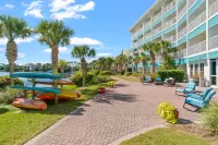 Charming Beach Retreat with Golf Cart and Access to Pools - Inviting Oasis Hotels in Sunnyside