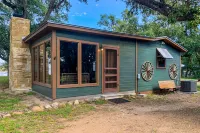 Seahorse Cove Hotels in Buchanan Dam