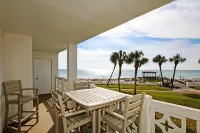 Two Pools and Stunning Water Views - Gorgeous Coastal Retreat