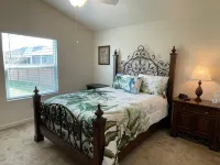 Charming Corner Lot with Golf Cart and Screened Lanai - Inviting Escape