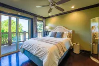 Panoramic Scenery and Cozy Balcony - Gorgeous Lake View Escape