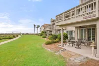 Luxurious Condo with Courtyard Views - Stunning Coastal Retreat Hotels in Beaufort County