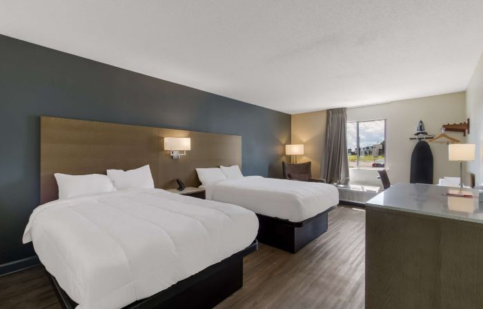 Econo Lodge Cherry Point