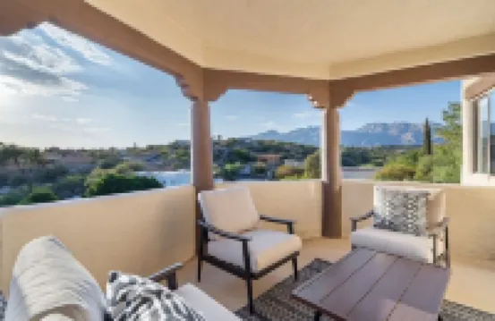 Hot Property Family Friendly Pool&Spa Sleeps 14