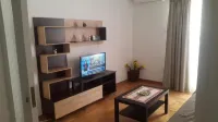Charming One-Bedroom Apartment in Heart of Athens 拉里薩火車站地區住宿飯店