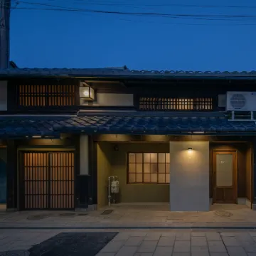 Wa No Retreat Hitoiki Hotels near Kurokabe Square