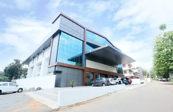 桑斯塔公寓&帕拉餐飲廣場