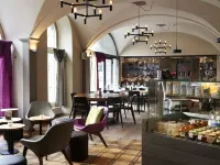 Continental Park Các khách sạn gần Ga Lucerne