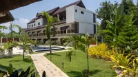 The Mayana Resort Các khách sạn gần Hinagdanan Cave