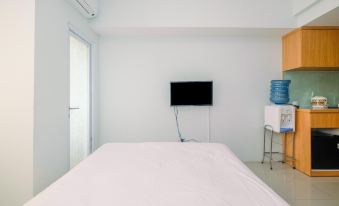 Modern Style Studio Tamansari Mahogany Apartment with City View