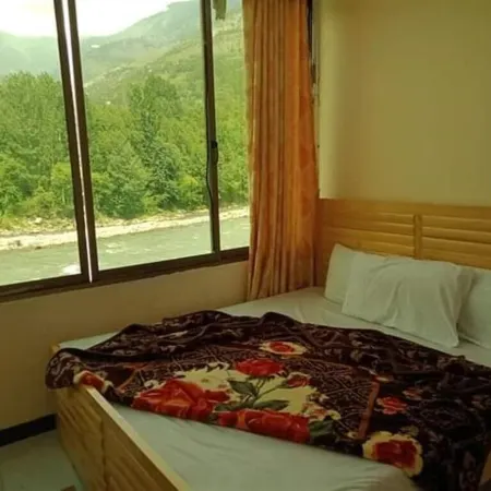 Pameer Continental Hotel and Restaurant