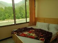 파미어 콘티넨탈  호텔  앤 레스토랑