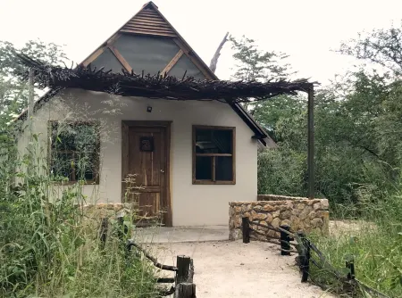 Gwango Heritage Resort Отели в г. Хуэндж