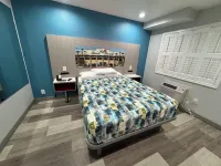 Lincoln Motel - Los Angeles, Hollywood Area Hotel dekat Altadena Ale & Wine House