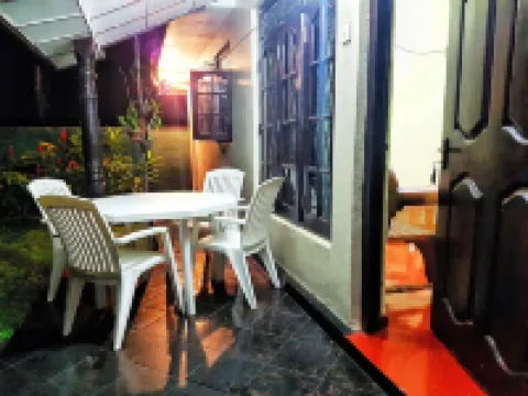 Fernando Residence
