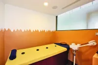 Holiday Vista Thekkady a Premium Hotel Near Periyar Wild Life Sanctuary with Sky View Pool - spa