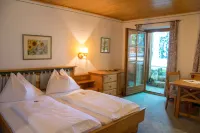 Hochberghaus Resort Hotels in Gmunden