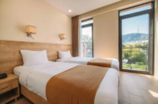 Atrium Boutique Hotel