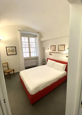 Cmh Castello Suites