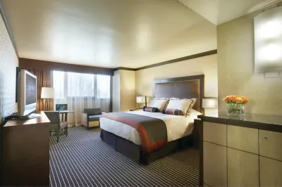 Cactus Petes Resort & Horseshu Hotel فنادق في جاكبوت